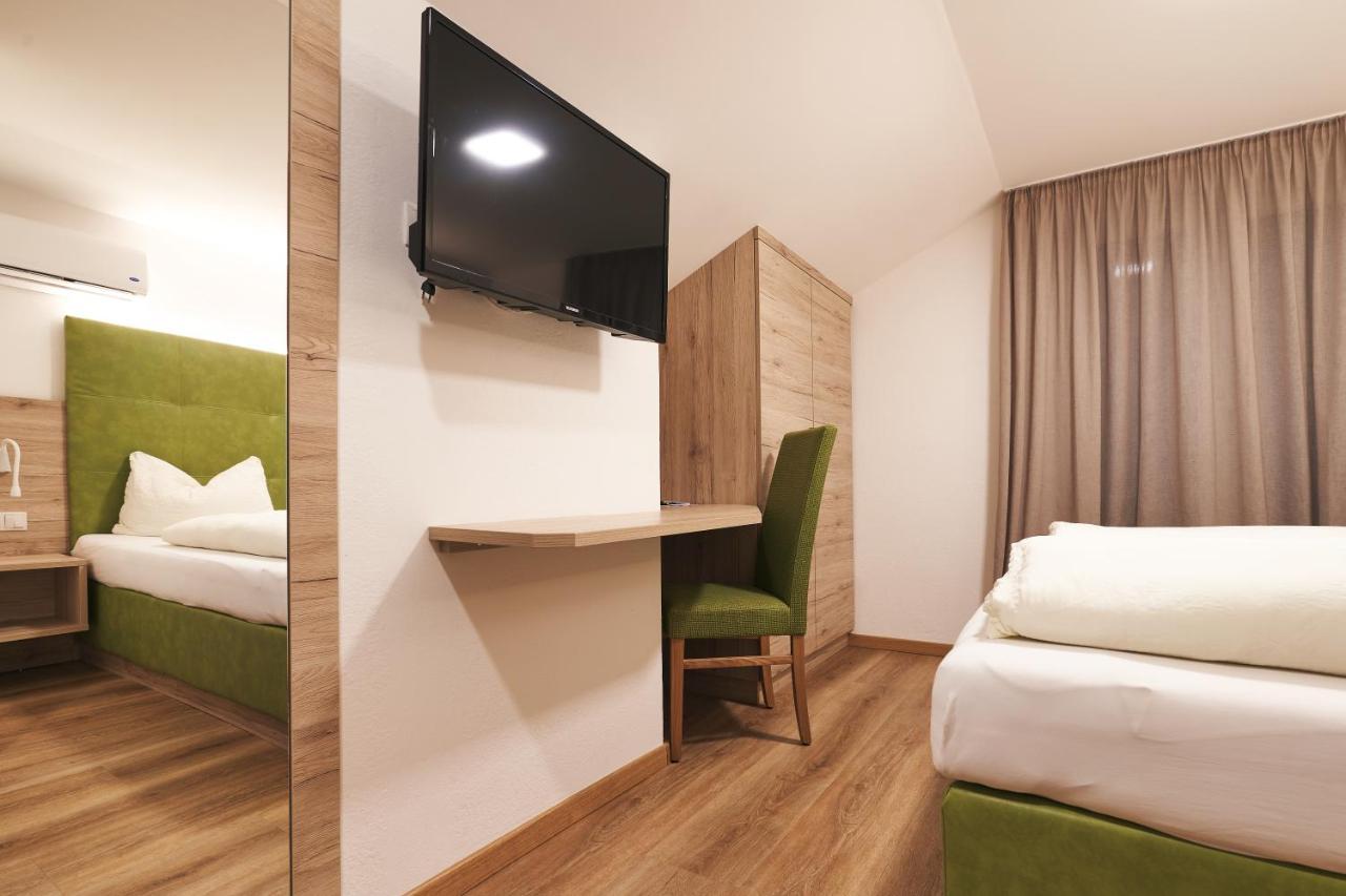 Pension Sunnhofer Vilpiano ภายนอก รูปภาพ