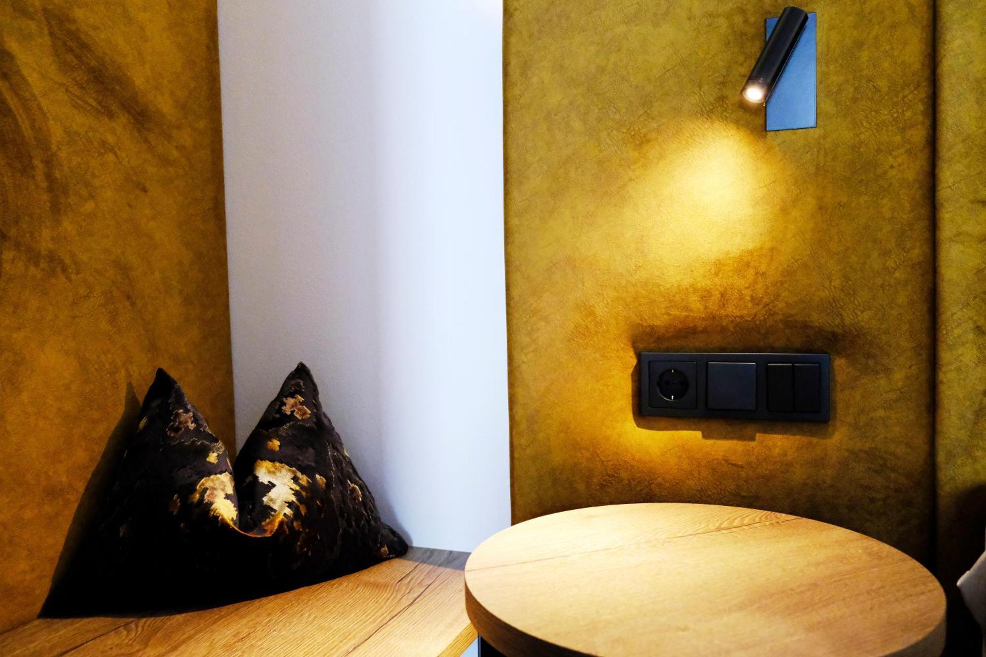 Pension Sunnhofer Vilpiano ภายนอก รูปภาพ